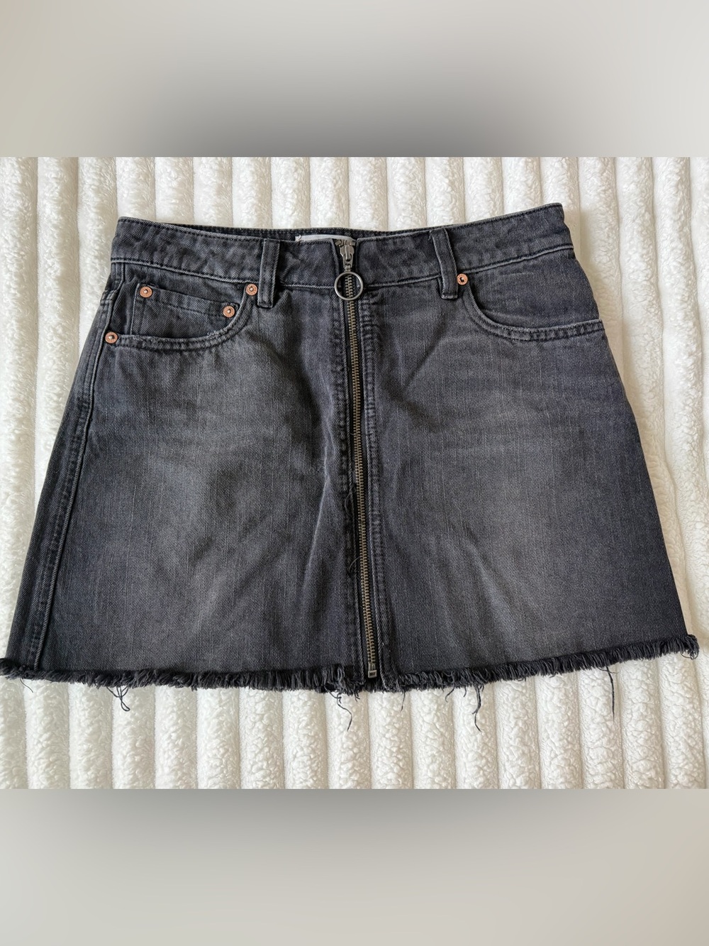 We the Free | FREE PEOPLE Black Denim Zip-Front Mini Skirt
